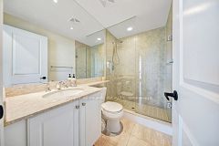 21 GRAND MAGAZINE Street S 2409, Toronto, ON M5V 1B5