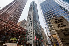 325 Bay Street 1905, Toronto, ON M5H 4G3