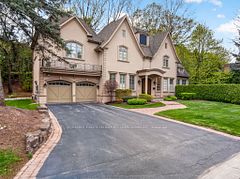 3 Legacy Court, Toronto, ON M2L 2Y7