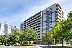 100 Canyon Avenue 701, Toronto, ON M3H 5T9