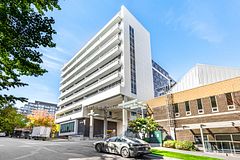591 Sheppard Avenue E 317, Toronto, ON M2K 1B4