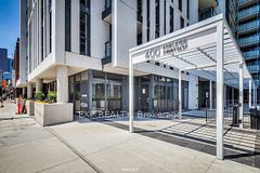 400 Adelaide Street E #702, Toronto, ON M5A 4S3