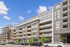 8 Gladstone Avenue 602, Toronto, ON M6J 0B3