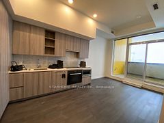 95 McMahon Drive Th 510, Toronto, ON M2K 0H2