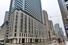 955 Bay Street 2506, Toronto, ON M5S 2A2