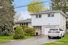 46 Marathon Crescent, Toronto, ON M2R 2L7