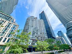 24 Wellesley Street W 1709, Toronto, ON M4Y 2X6