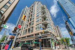 80 Cumberland Street 709, Toronto, ON M5R 3V1