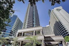 38 Elm Street 411, Toronto, ON M5G 2K5