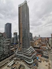 11 Wellesley Street W 3504, Toronto, ON M4Y 1E8