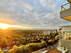 50 Forest Manor Road 1402, Toronto, ON M2J 0E3