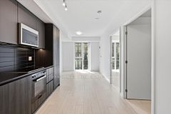 400 King Street W 1519, Toronto, ON M5V 1K2
