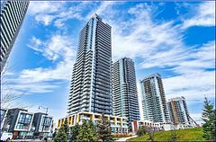 95 Mcmahon Drive TH103, Toronto, ON M2K 0H2
