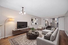 28 Hollywood Avenue 205, Toronto, ON M2N 6S4