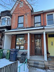 687 Markham Street UPPER UNIT, Toronto, ON M6G 2M2