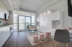 38 Iannuzzi Street Uph02, Toronto, ON M5V 0S2