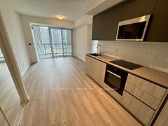 400 King Street W 1517, Toronto, ON M5V 0X8