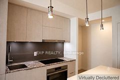 1 Bloor Street E 2011, Toronto, ON M4W 0A8