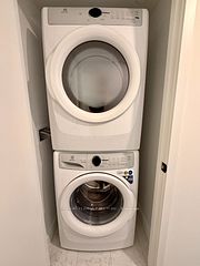 609 Sherbourne Street 3601, Toronto, ON M4X 0A4