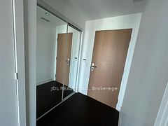 7 Grenville Street 5008, Toronto, ON M4Y 0E9