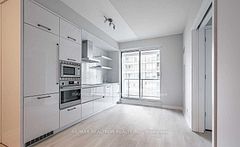 2221 Yonge Street 506, Toronto, ON M4S 2B4