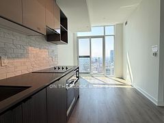252 Church Street PH17, Toronto, ON M5B 0E6