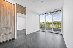 18 Esther Shiner Boulevard, Toronto, ON M2K 0J7