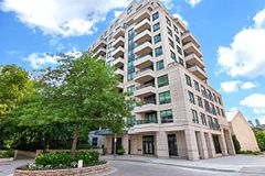 25 Scrivener Square 401, Toronto, ON M4W 3Y6