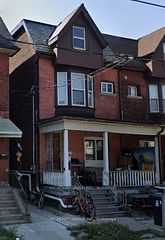 562 Bathurst Street, Toronto, ON M5S 2P9