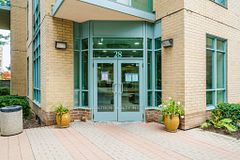 28 Olive Avenue 909, Toronto, ON M2N 7E6