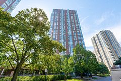 5 Concorde Place 2211, Toronto, ON M3C 3M8