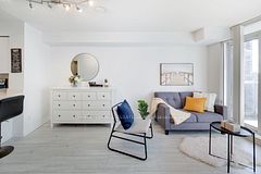 4978 Yonge Street 808, Toronto, ON M2N 7G8