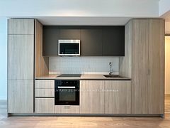 400 King Street W 1615, Toronto, ON M5V 0X8