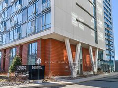 90 Stadium Road 823, Toronto, ON M5V 3W5