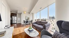 20 Bruyeres Mews 1705, Toronto, ON M5V 0G8