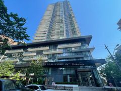 30 Roehampton Avenue 2807, Toronto, ON M4P 0B9