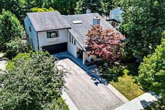 21 Denver Crescent, Toronto, ON M2J 1G6