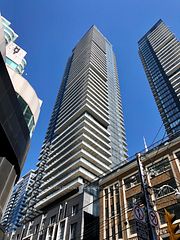 125 Blue Jays Way 1708, Toronto, ON M5V 0N5