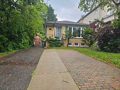 155 Churchill Avenue Basement, Toronto, ON M2N 1Z4
