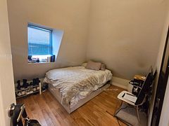 34 Ross Street 3C, Toronto, ON M5T 1Z9