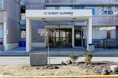 10 Sunny Glenway 1110, Toronto, ON M3C 2Z3