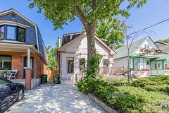 30 Roslin Avenue, Toronto, ON M4N 1Y9