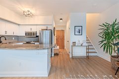 39 Parliament Street 916, Toronto, ON M5A 4R2