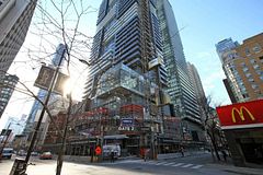 7 Grenville Street 2609, Toronto, ON M4Y 1A1