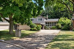 60 Doonaree Drive, Toronto, ON M3A 1M6