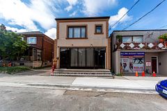 658 Vaughan Road, Toronto, ON M6E 2Y5