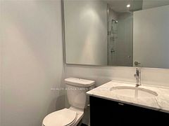 170 Fort York Boulevard 707, Toronto, ON M5V 0E6