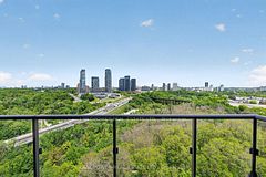 160 Vanderhoof Avenue 1203, Toronto, ON M4G 0B7