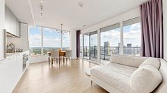 85 Wood Street 4116, Toronto, ON M4Y 0E8