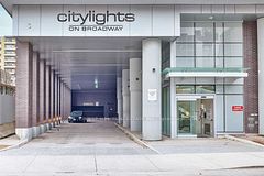 195 Redpath Avenue 806, Toronto, ON M4P 0E4
